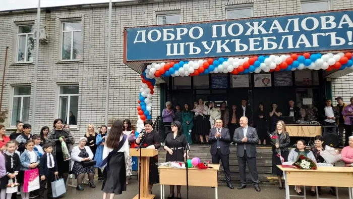 Последний школьный звонок (34)